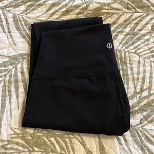Lulu leggings size 8